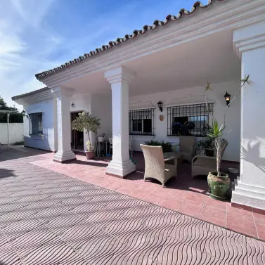 Venta de villa independiente en San Pedro de Alcántara