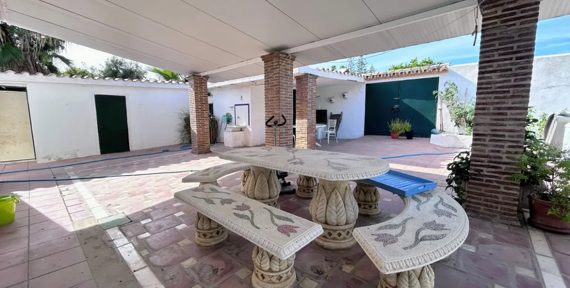 Venta de villa independiente en San Pedro de Alcántara 21