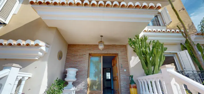 Venta de villa independiente en Caleta de Vélez 2