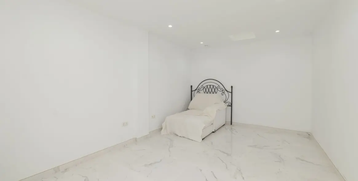 Продажа таунхауса в Bahía de Marbella 17