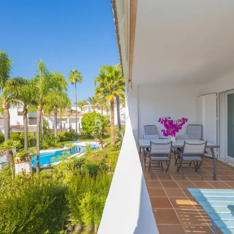 Sale of townhouse in Bahía de Marbella