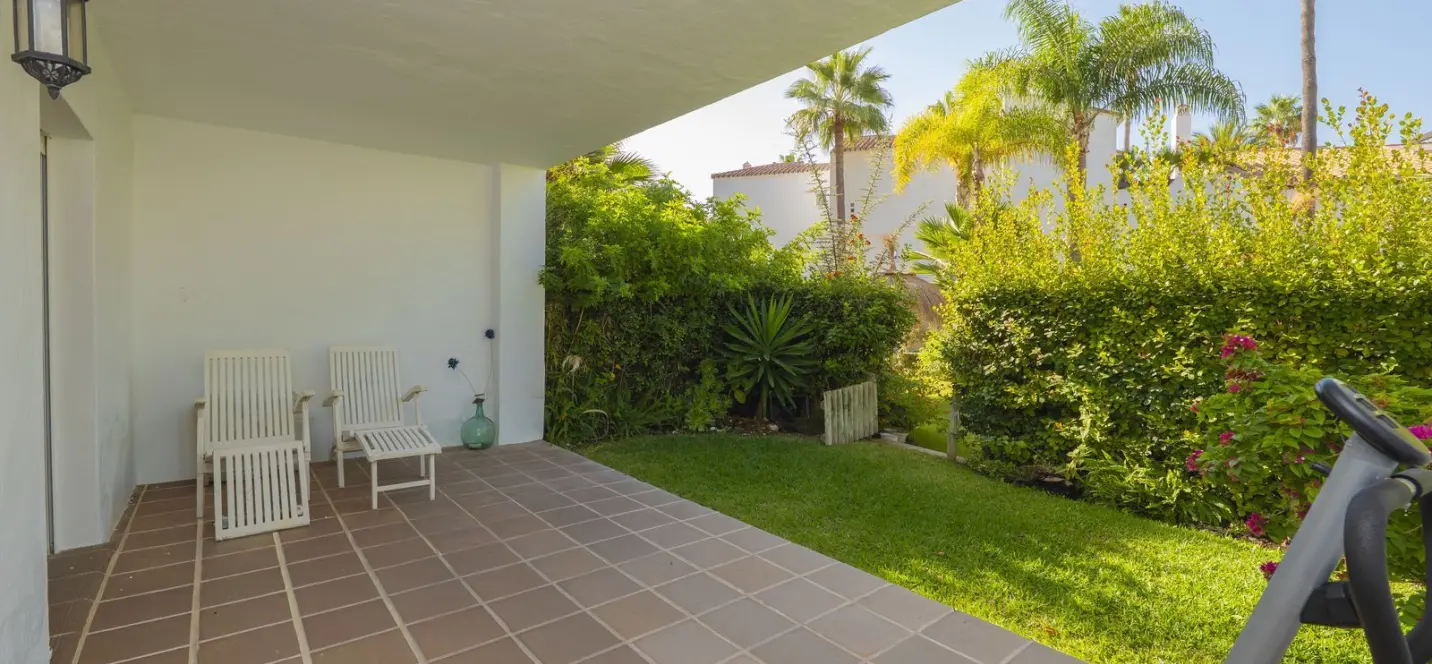 Sale of townhouse in Bahía de Marbella 3
