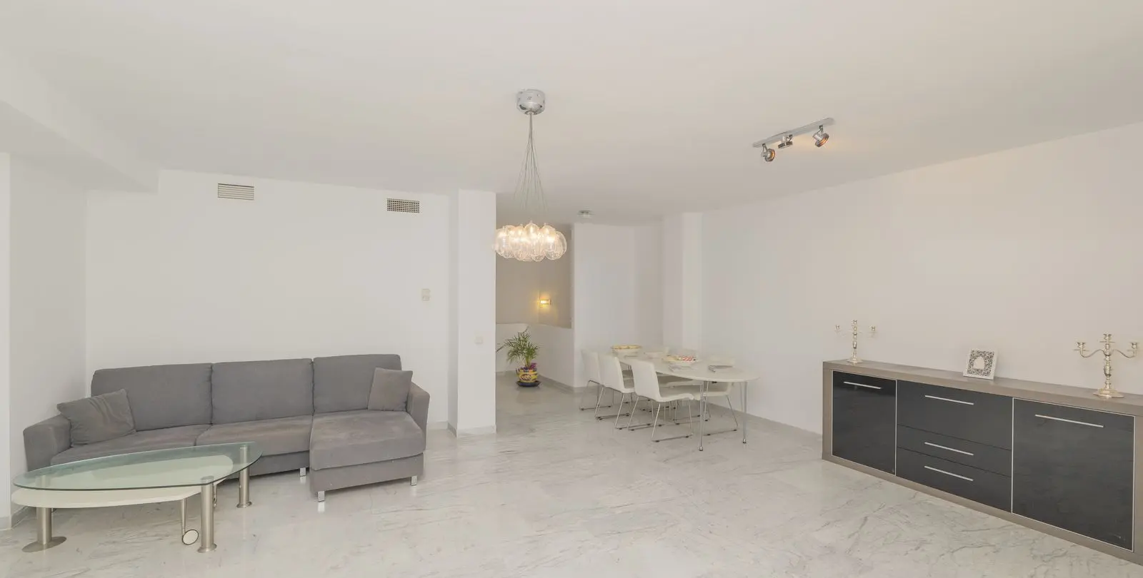 Venta de adosado en Bahía de Marbella 7