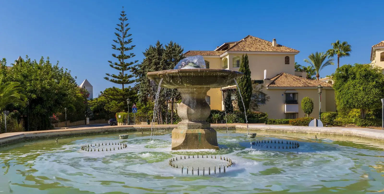 Venta de adosado en Bahía de Marbella 20