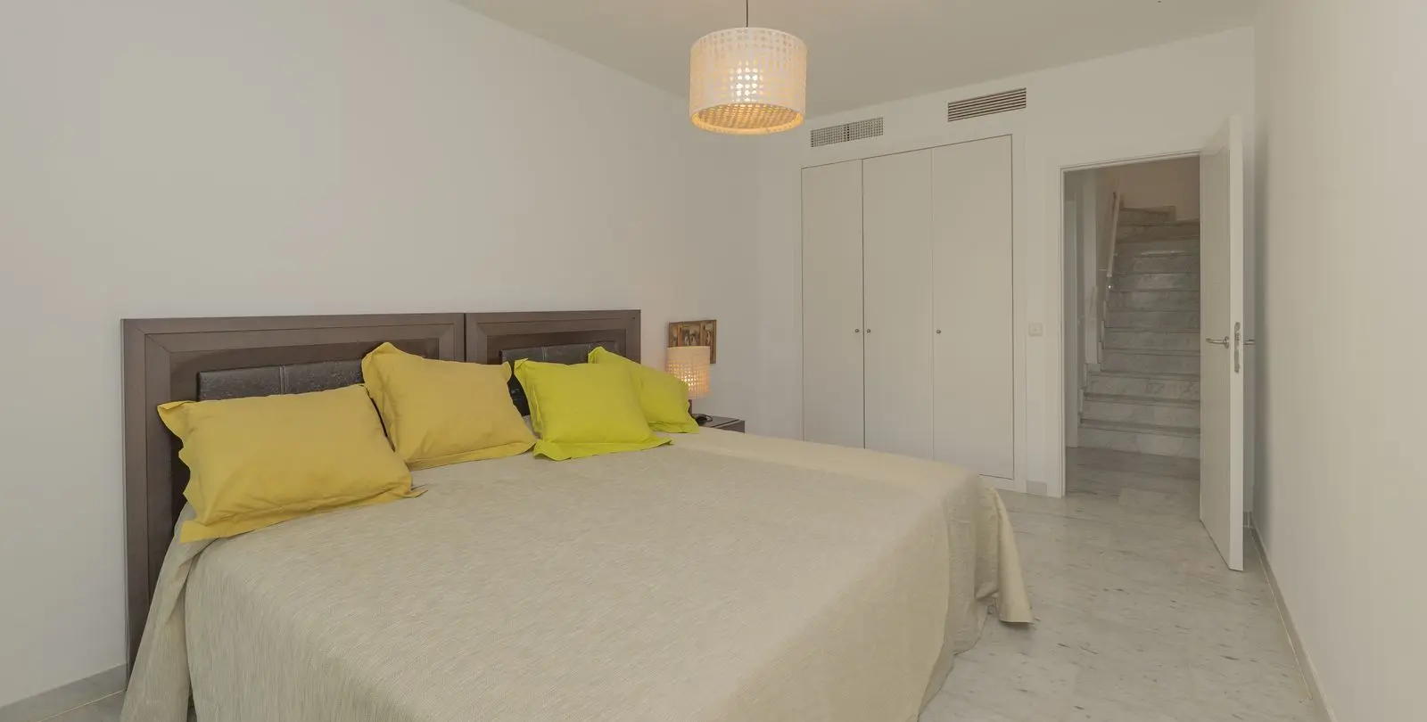 Venta de adosado en Bahía de Marbella 23