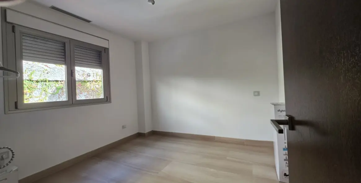 Продажа апартаментов на среднем этаже в Benahavís 16