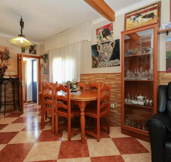 Venta de villa independiente en Alhaurín de la Torre