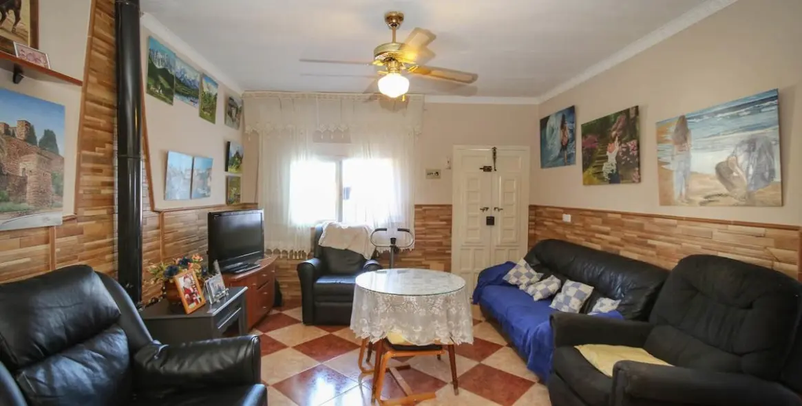 Продажа  отдельно стоящей виллы в Alhaurín de la Torre 9