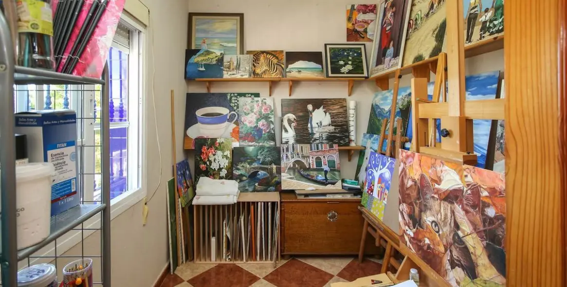 Продажа  отдельно стоящей виллы в Alhaurín de la Torre 17