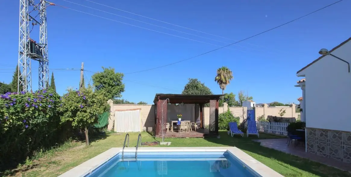 Sale of detached villa in Alhaurín de la Torre 4