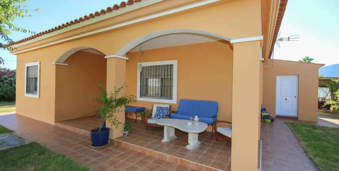 Sale of detached villa in Alhaurín de la Torre 24