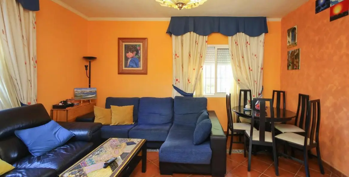 Sale of detached villa in Alhaurín de la Torre 28