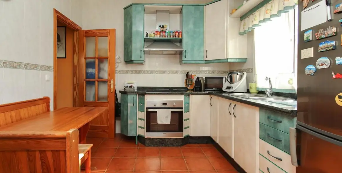 Sale of detached villa in Alhaurín de la Torre 32