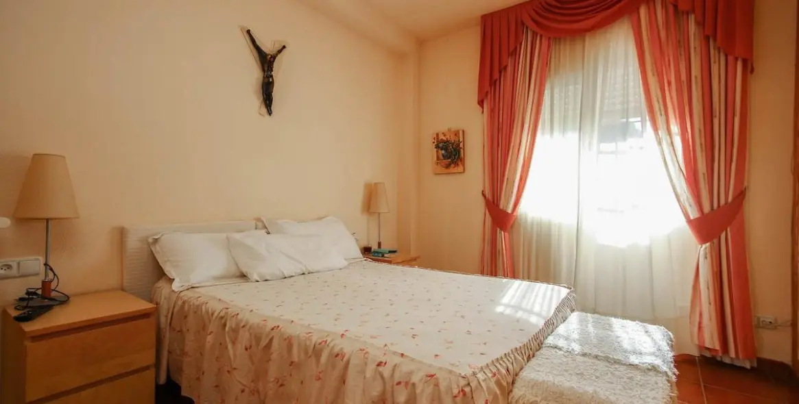 Sale of detached villa in Alhaurín de la Torre 36