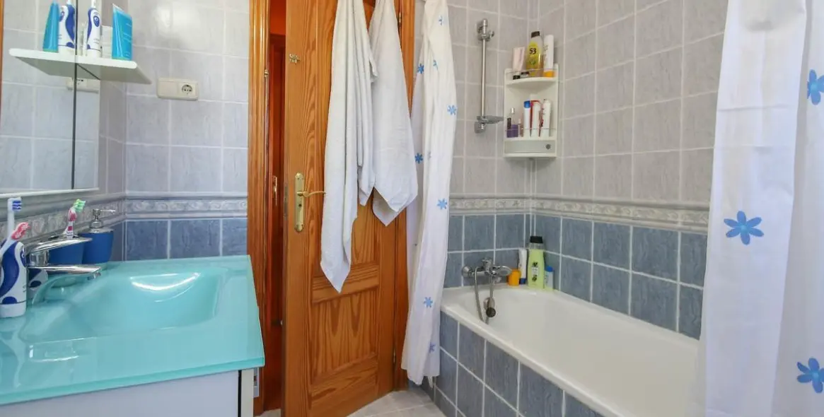 Sale of detached villa in Alhaurín de la Torre 38