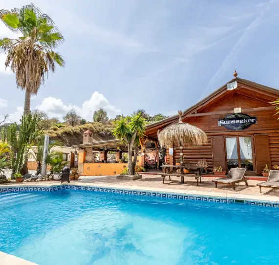 Venta de finca - cortijo en Alhaurín el Grande