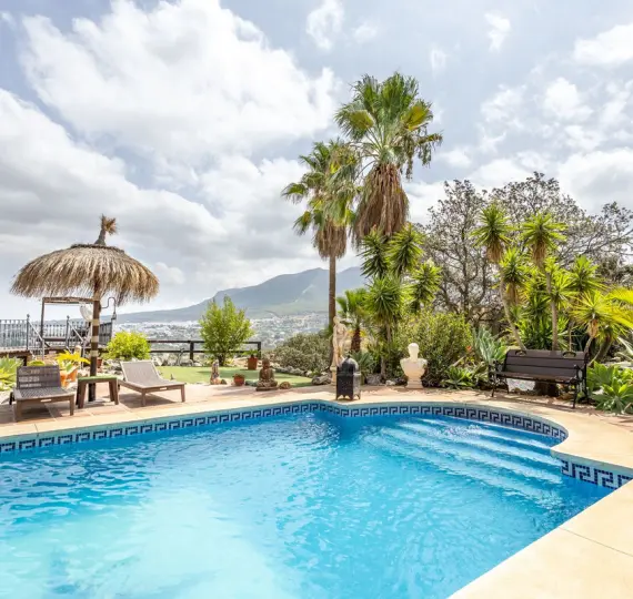 Venta de finca - cortijo en Alhaurín el Grande