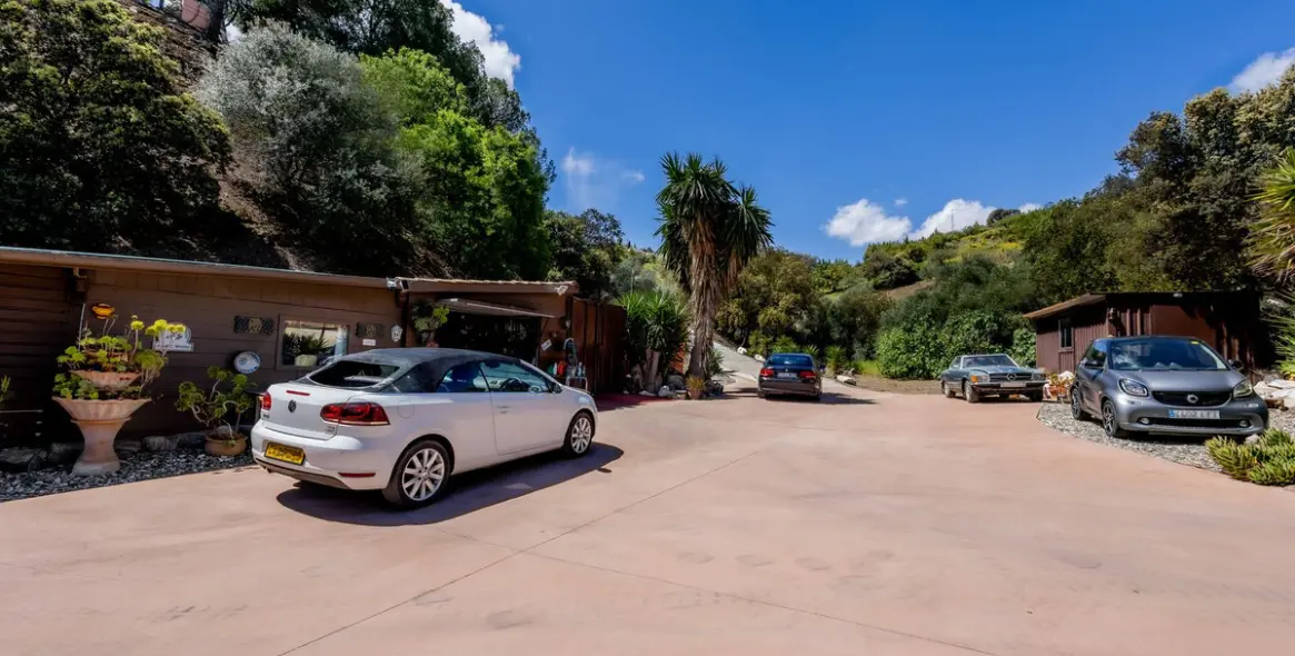 Sale of finca - cortijo in Alhaurín el Grande 46