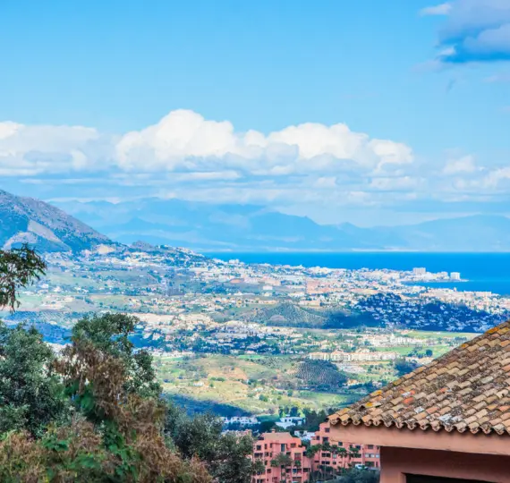 Venta de apartamento en planta media en La Mairena