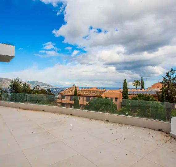 Venta de apartamento en planta media en La Mairena
