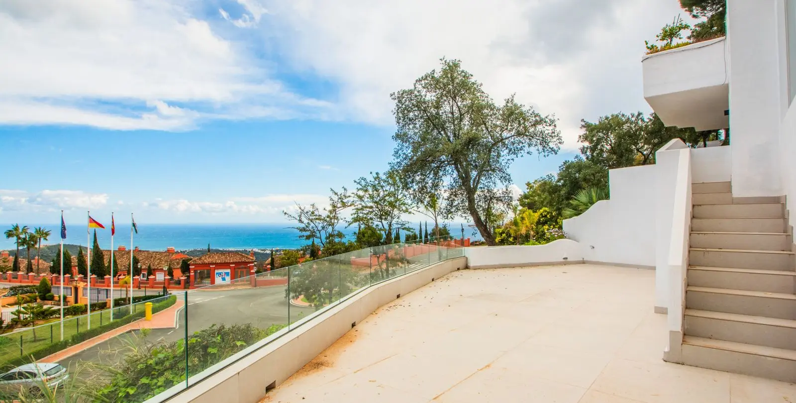Venta de apartamento en planta media en La Mairena 2