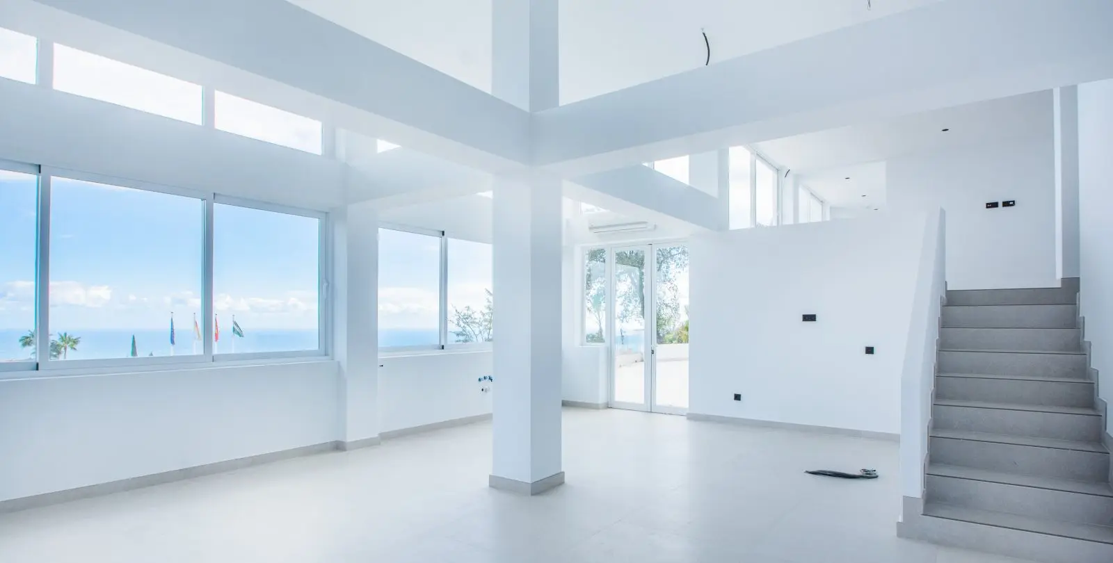 Venta de apartamento en planta media en La Mairena 7