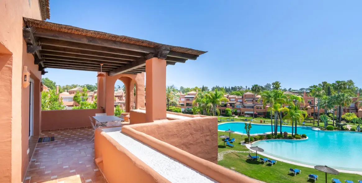 Продажа пентхауса в Guadalmina Baja 2