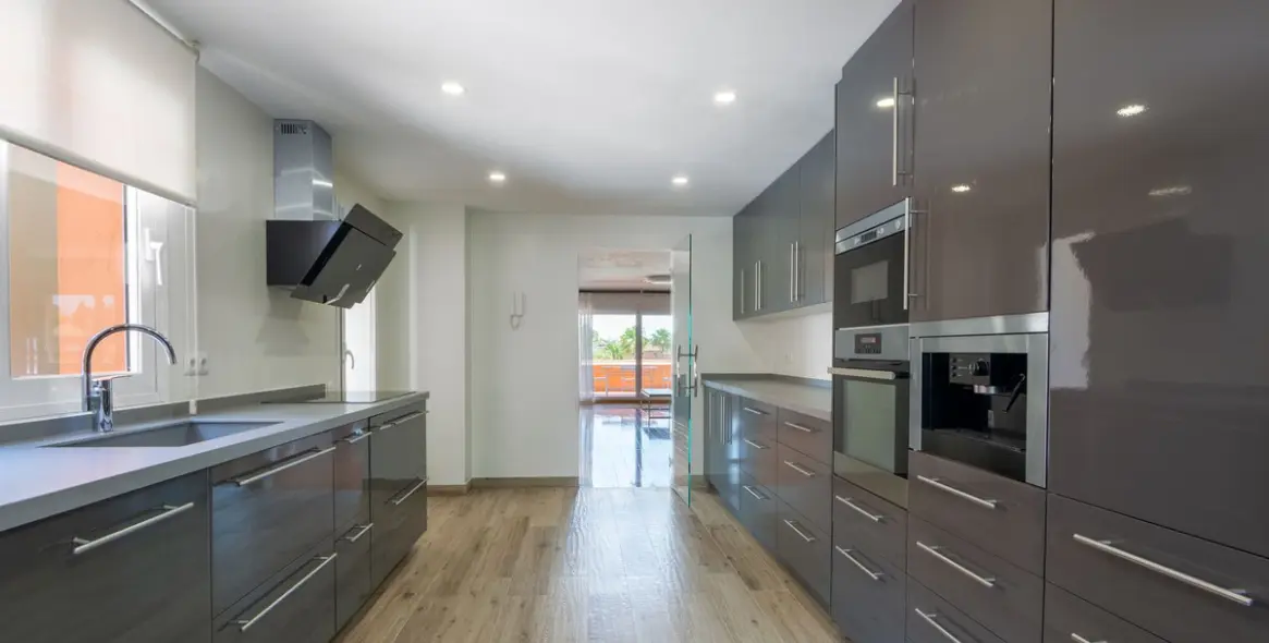 Продажа пентхауса в Guadalmina Baja 5