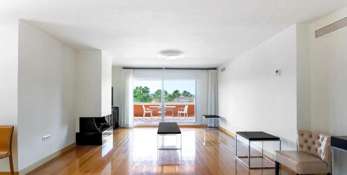 Продажа пентхауса в Guadalmina Baja 6