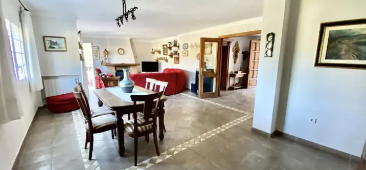 Oтдельно стоящая вилла R4677088 1