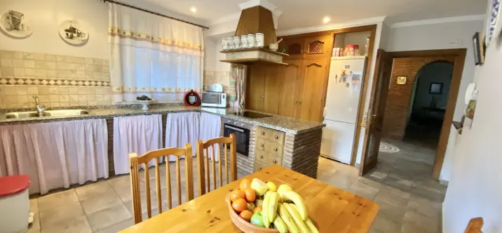 Oтдельно стоящая вилла R4677088 2