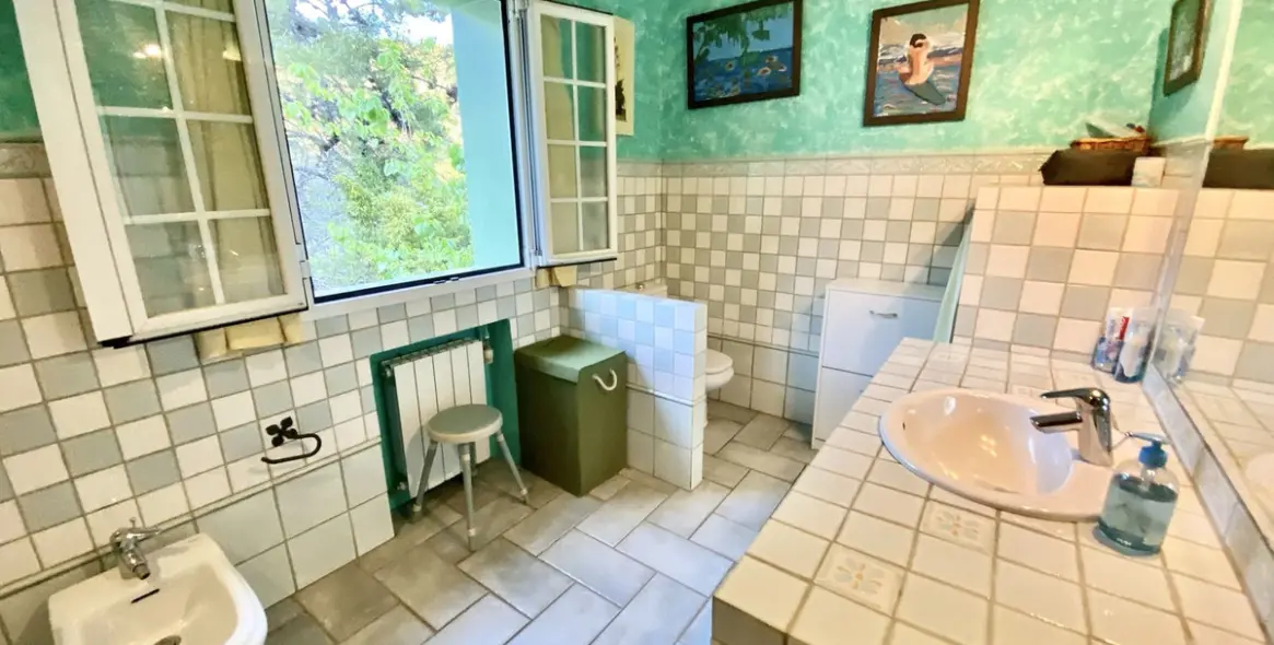 Продажа  отдельно стоящей виллы в Benahavís (район Benahavís) 15