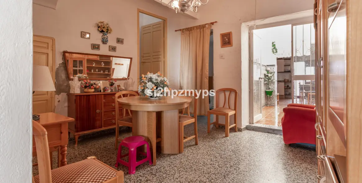 Sale of townhouse in Nerja 11