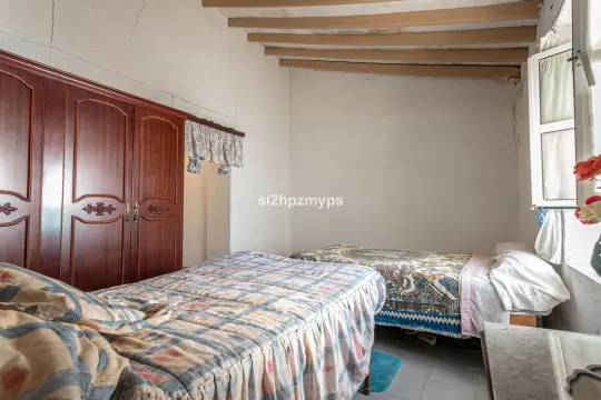 Image 18 thumb