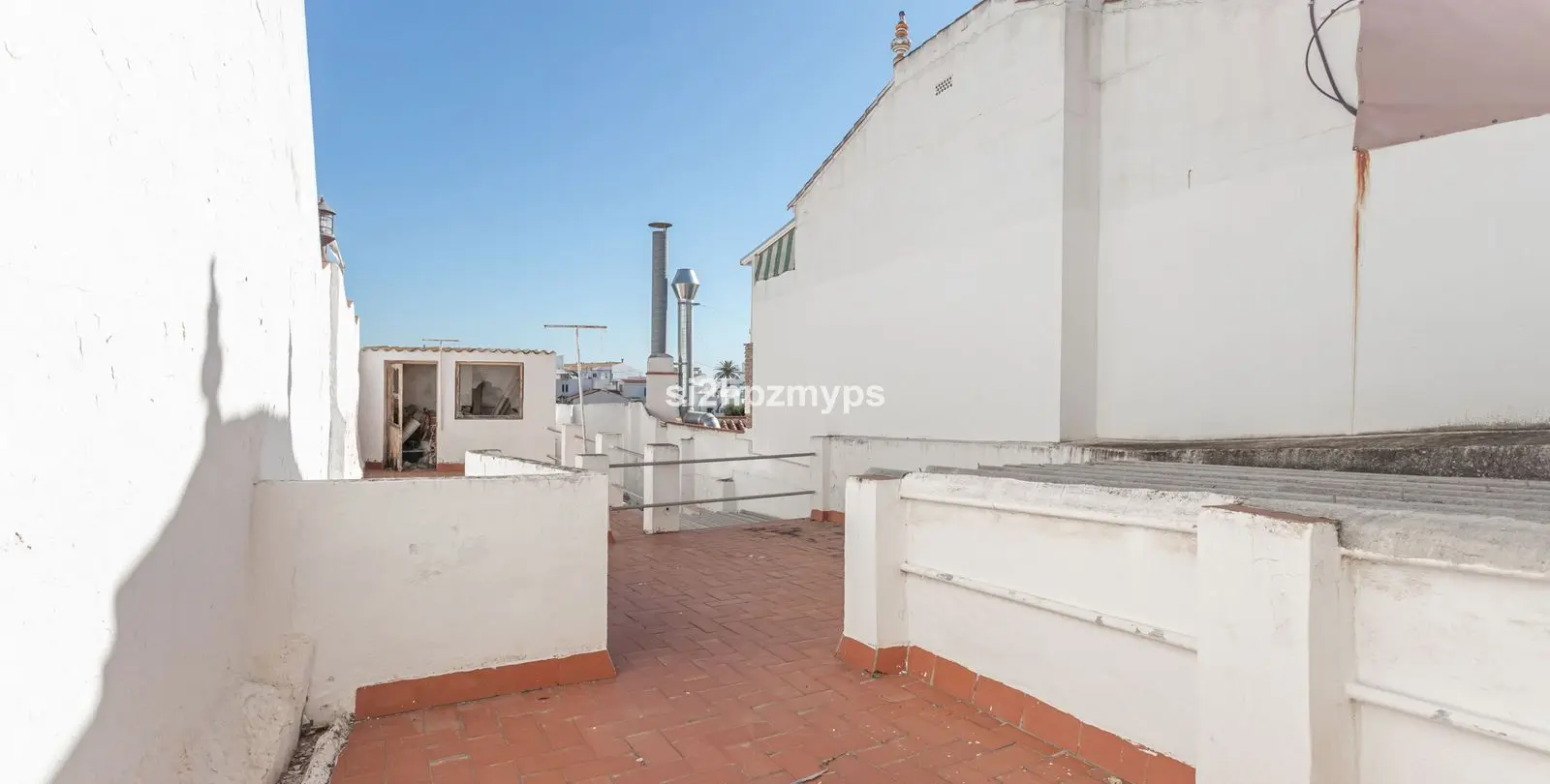 Sale of townhouse in Nerja 28
