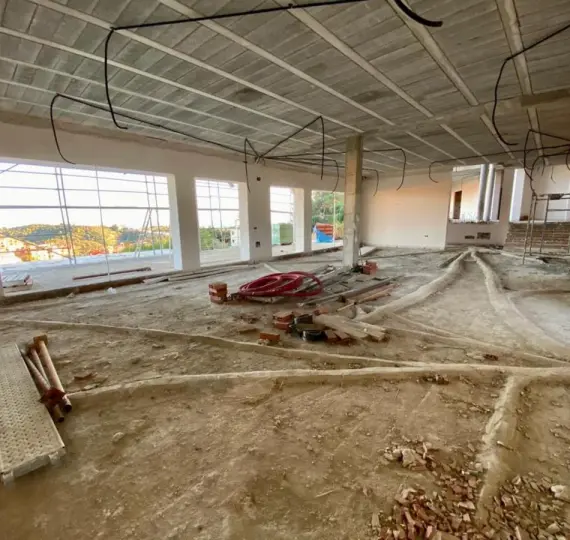 Продажа  отдельно стоящей виллы в Las Chapas