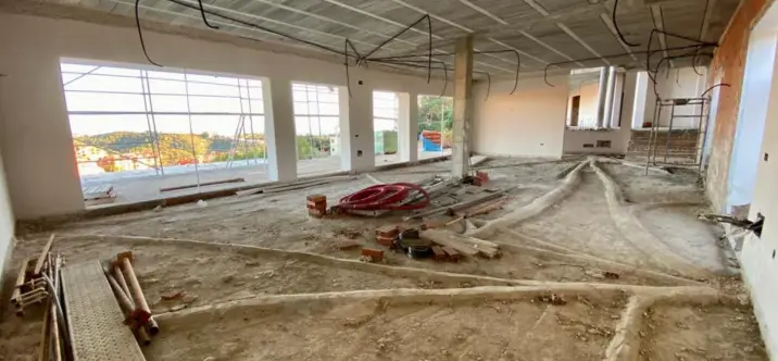 Продажа  отдельно стоящей виллы в Las Chapas 4