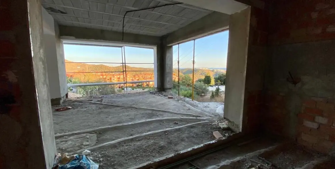 Venta de villa independiente en Las Chapas 9