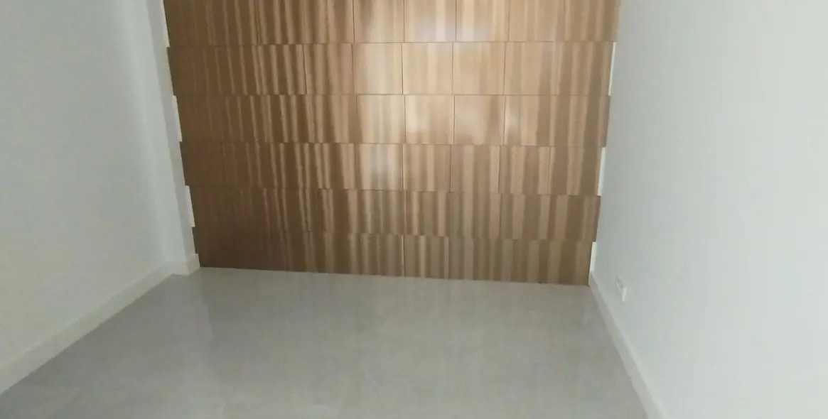 Sale of detached villa in Cerros del Aguila 33