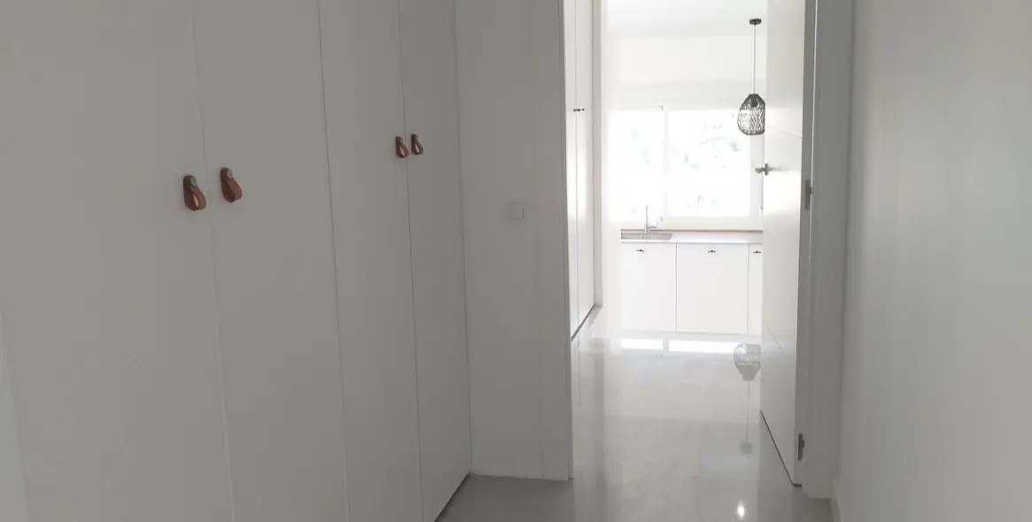 Sale of detached villa in Cerros del Aguila 37