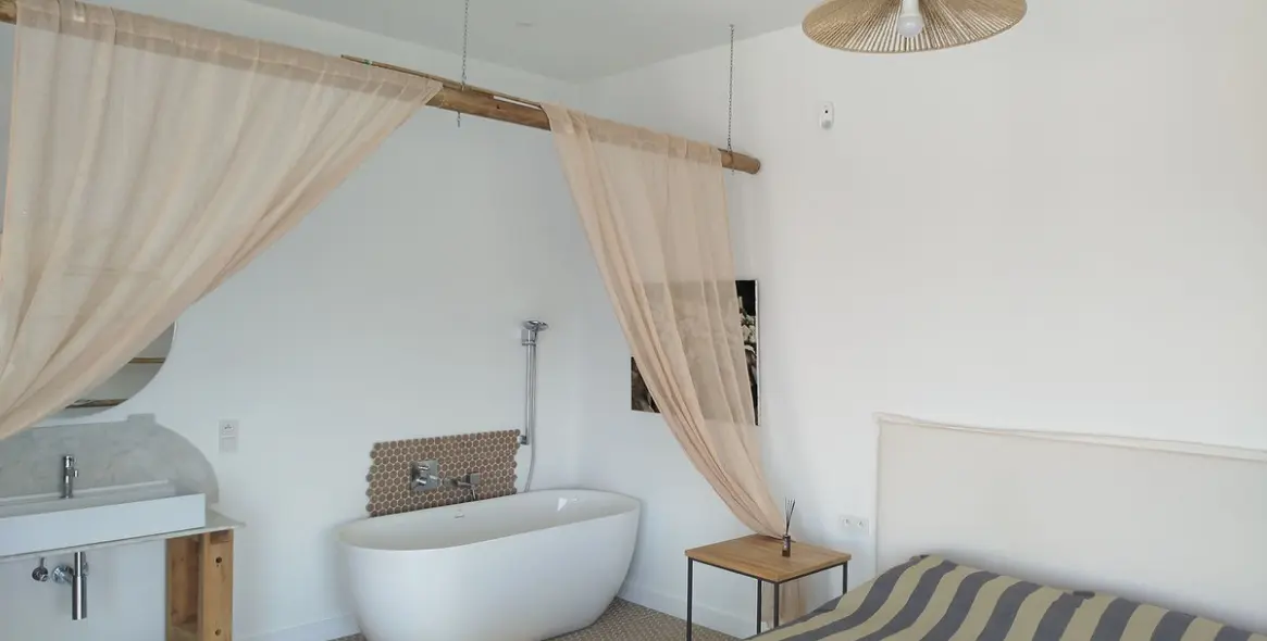 Sale of detached villa in Cerros del Aguila 45