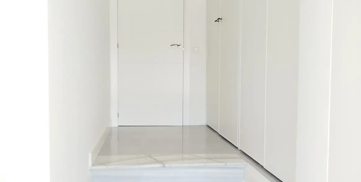 Sale of detached villa in Cerros del Aguila 55