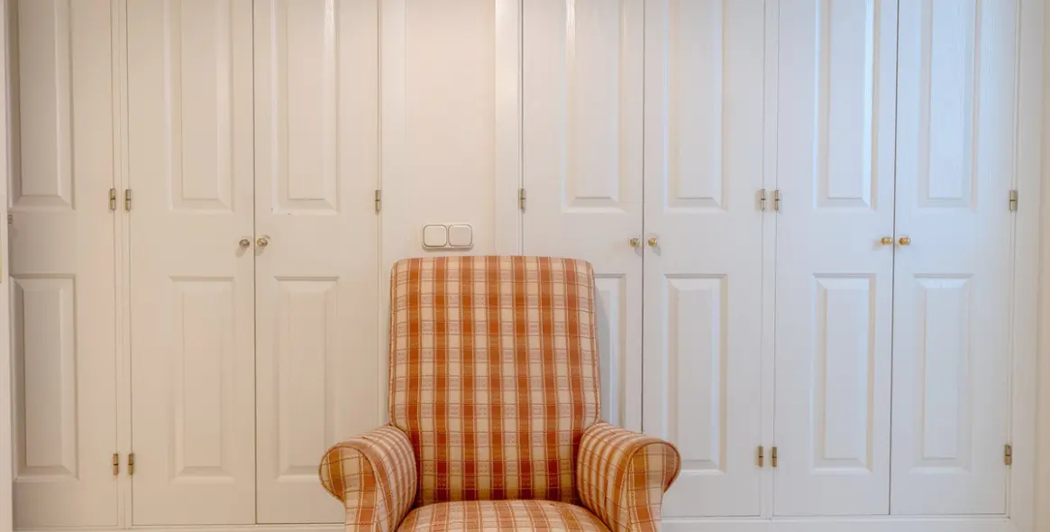 Продажа апартаментов на среднем этаже в Estepona 25