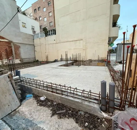 Жилой участок R4988893