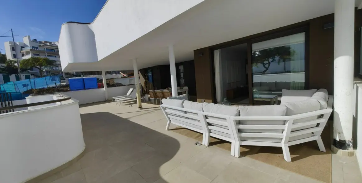 Продажа апартаментов на первом этаже в Estepona 23