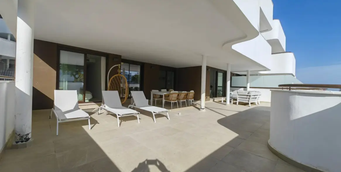 Продажа апартаментов на первом этаже в Estepona 26