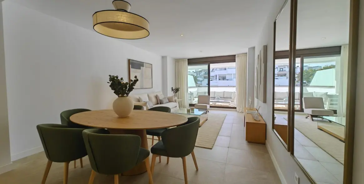 Продажа апартаментов на первом этаже в Estepona 7