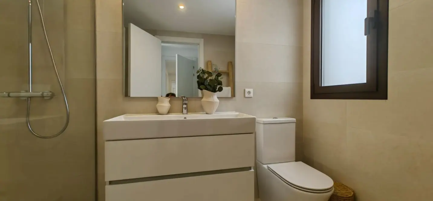 Sale of ground floor apartment in Estepona 4