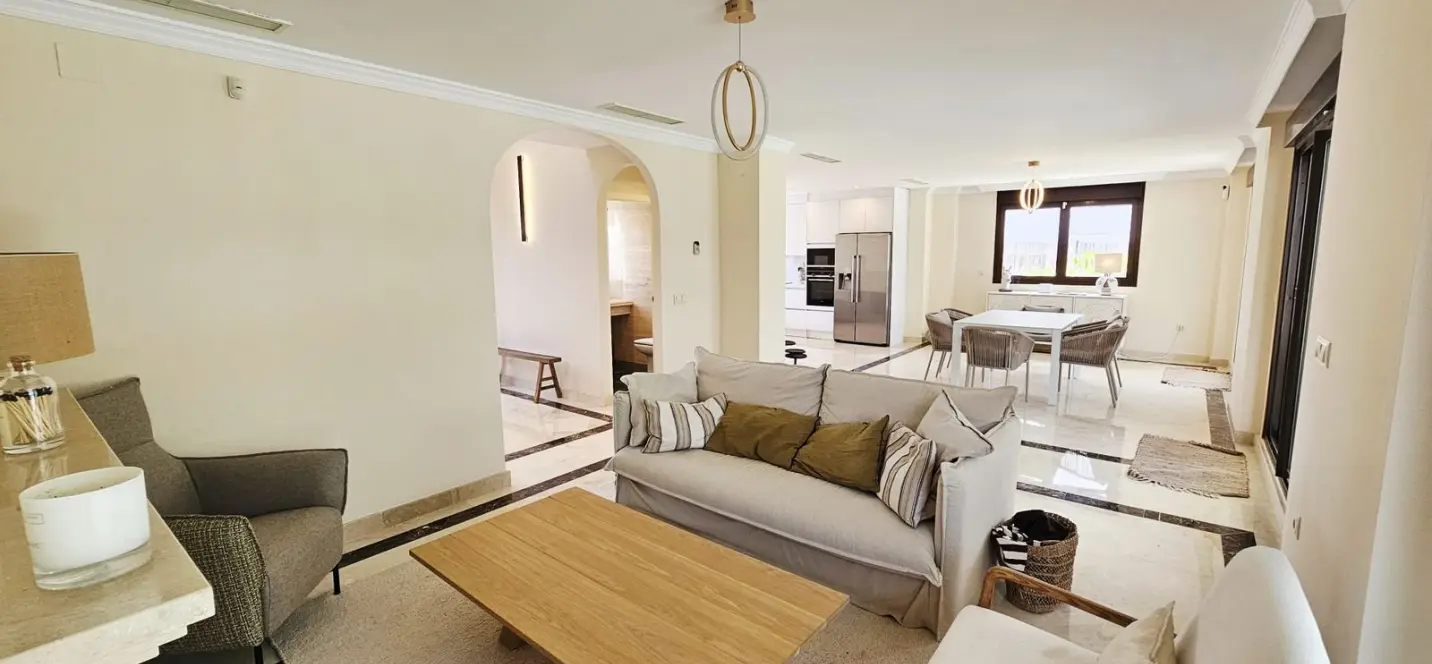 Venta de villa independiente en Estepona 4