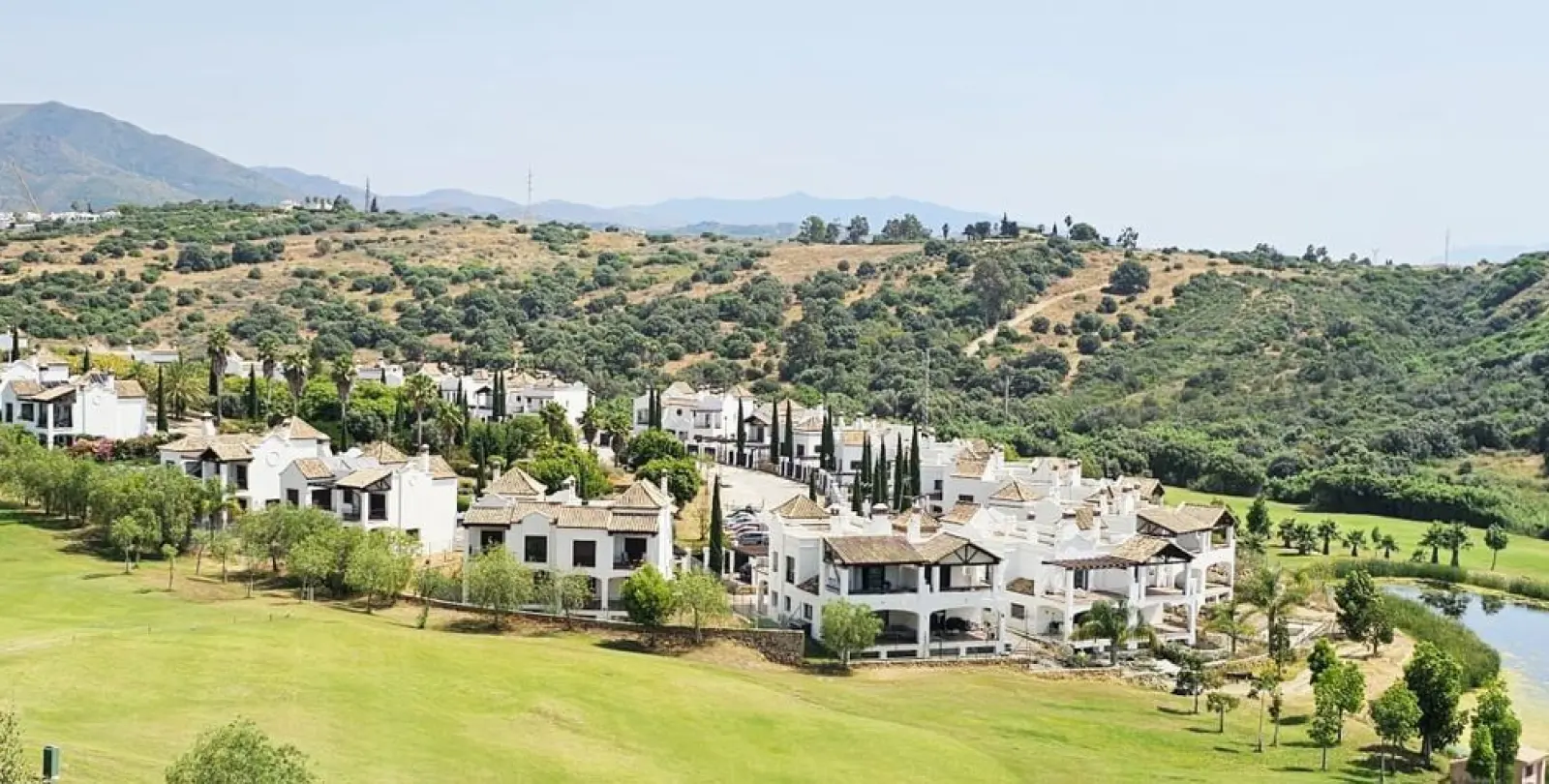 Sale of detached villa in Estepona 42